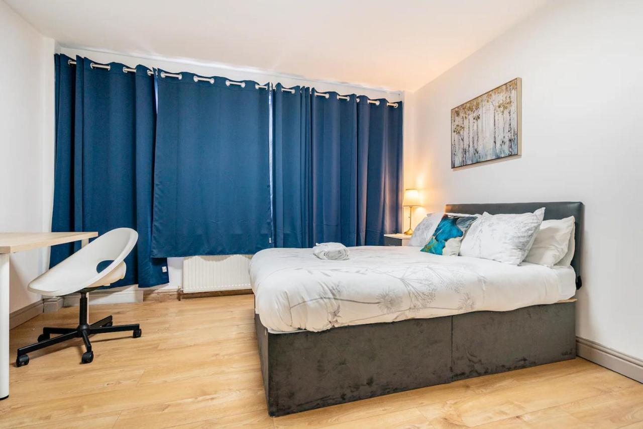 Double Bed Room In Flat Near Birmingham City Centre Exterior photo